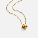 Léonore – Collier doré double avec délicat détail